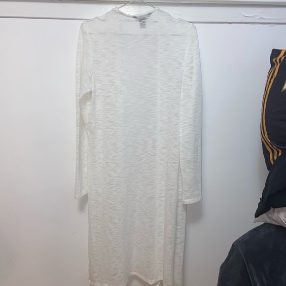 Beach Cover up - Picture 2 of 4